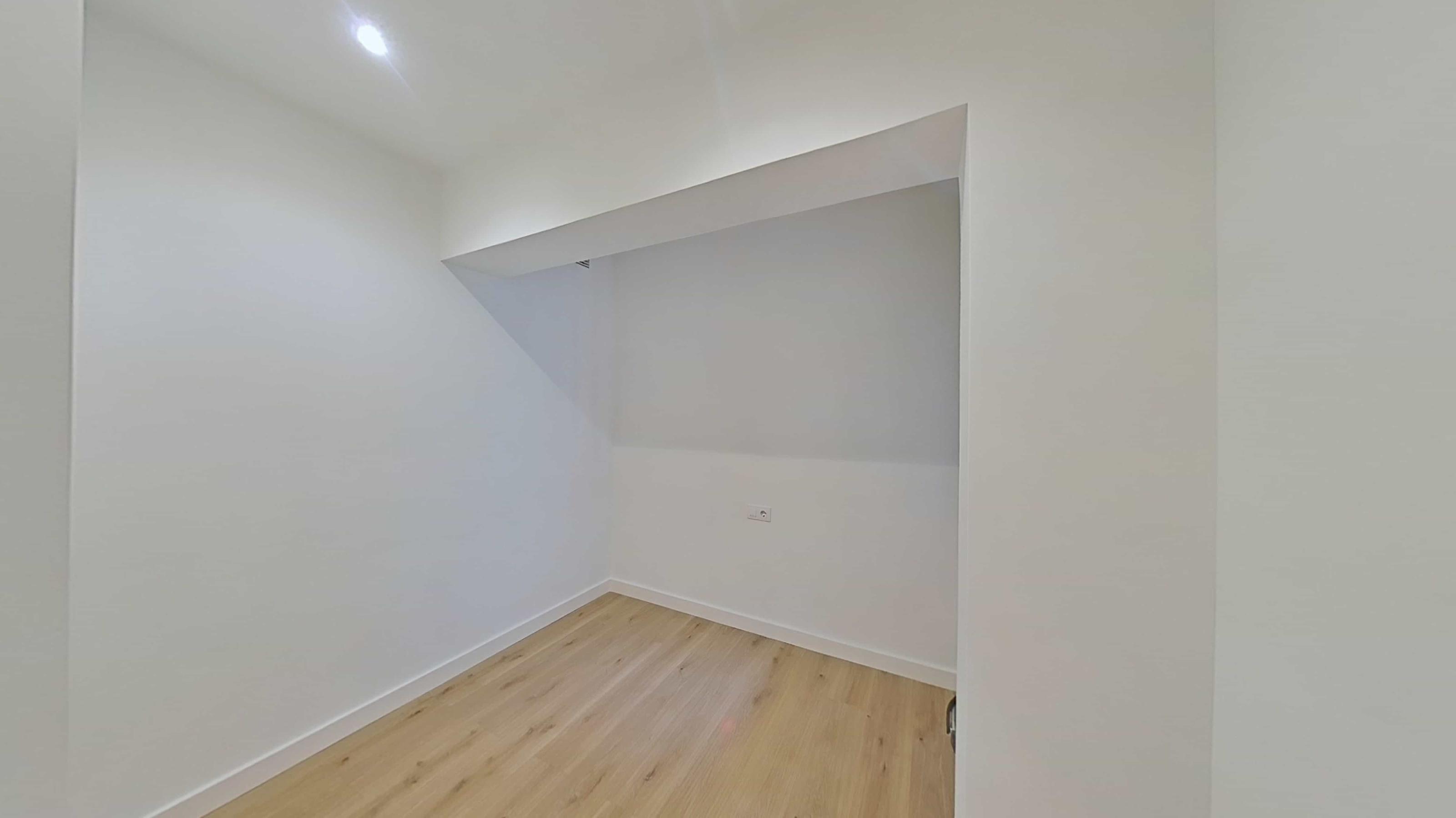 Imagen 17 Piso en venta en Barcelona / Puerto Príncipe - Pinar del Rio
