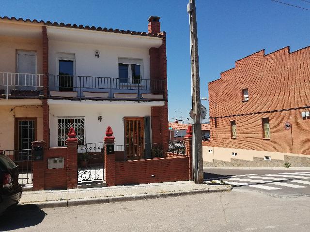 Imagen 3 Inmueble 261953 - Casa Adosada en alquiler en Piera / Piera zona Avenida Barcelona