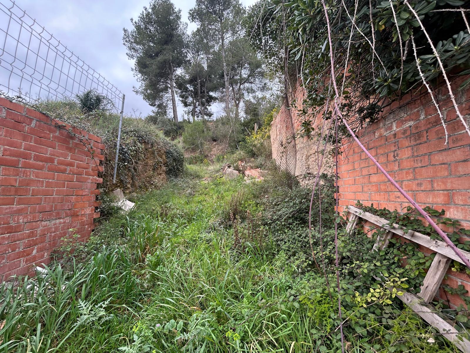 Imagen 3 Solar Urbano en venta en Piera / Urbanización Can Mata Piera