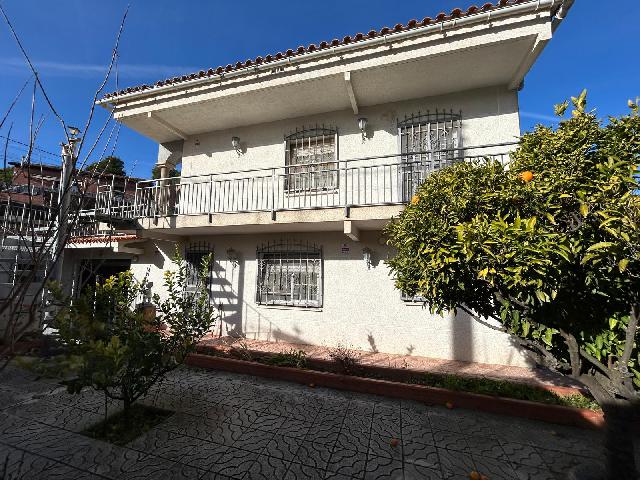 Imagen 3 Inmueble 299510 - Casa Aislada en venta en Piera / Urbanización Can Claramunt