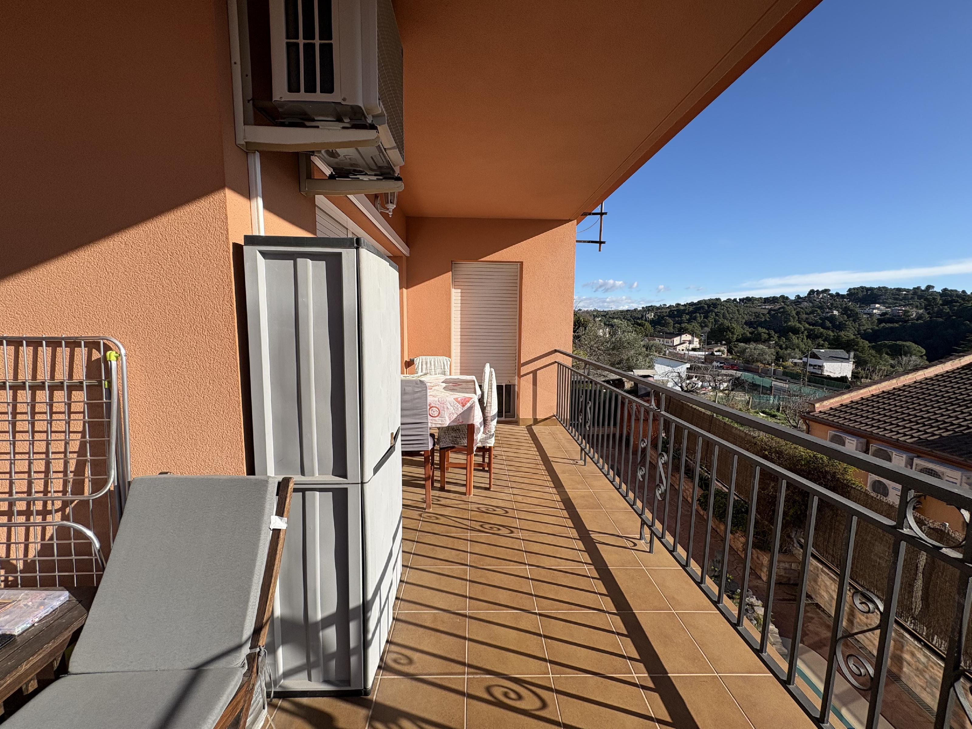 Imagen 3 Casa en venta en Piera / Urbanización Can Mata 