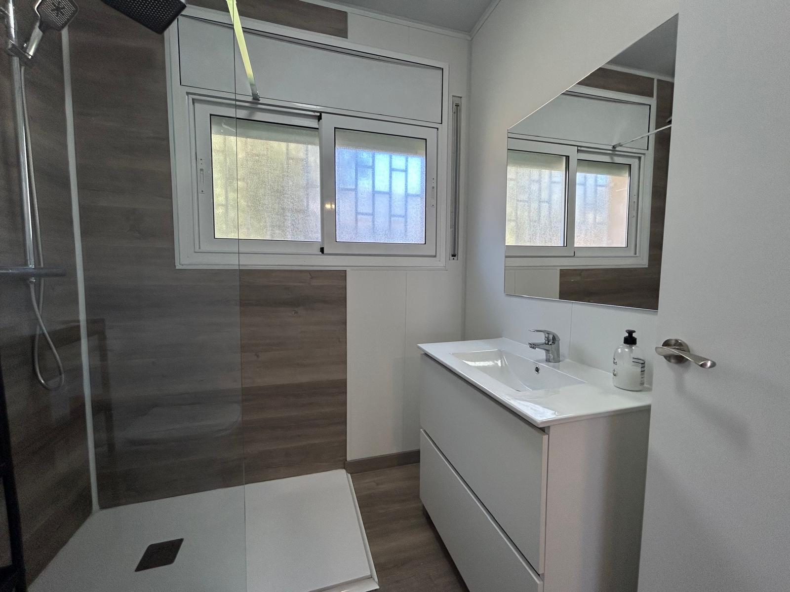 Imagen 7 Casa Aislada en venta en Torre De Claramunt La / Urbanización Pinedas D´Armengol