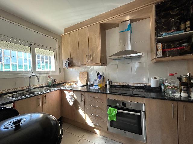 Imagen 4 Inmueble 301357 - Casa Aislada en venta en Torre De Claramunt (La) / Urbanización Pinedas D´Armengol