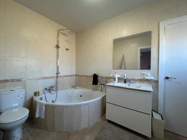 Imagen 9 Inmueble 301357 - Casa Aislada en venta en Torre De Claramunt (La) / Urbanización Pinedas D´Armengol