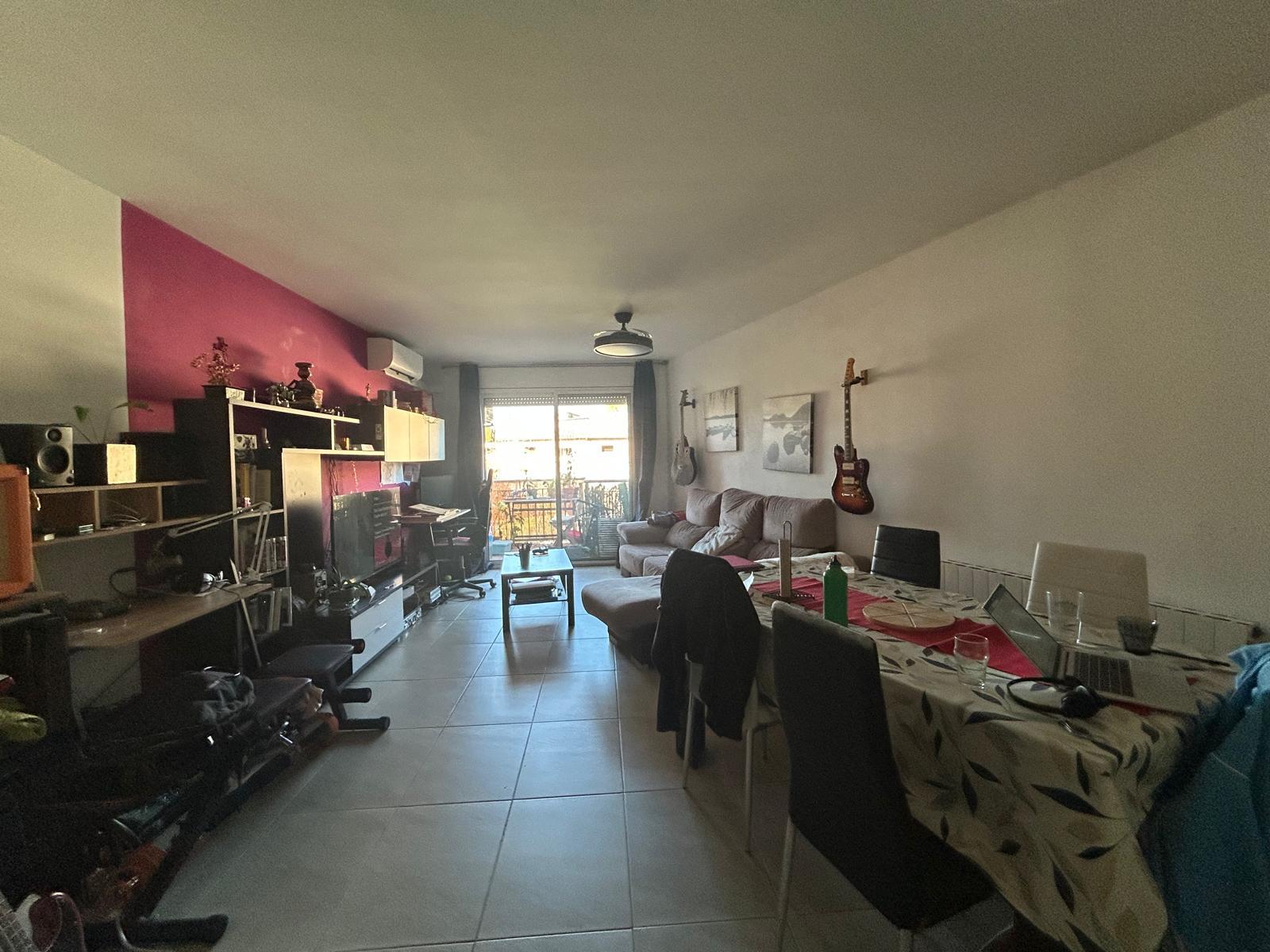 Imagen 3 Piso en venta en Piera / Piera casco urbano