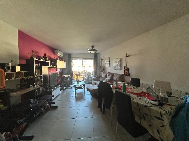 Imagen 3 Inmueble 301395 - Piso en venta en Piera / Piera casco urbano