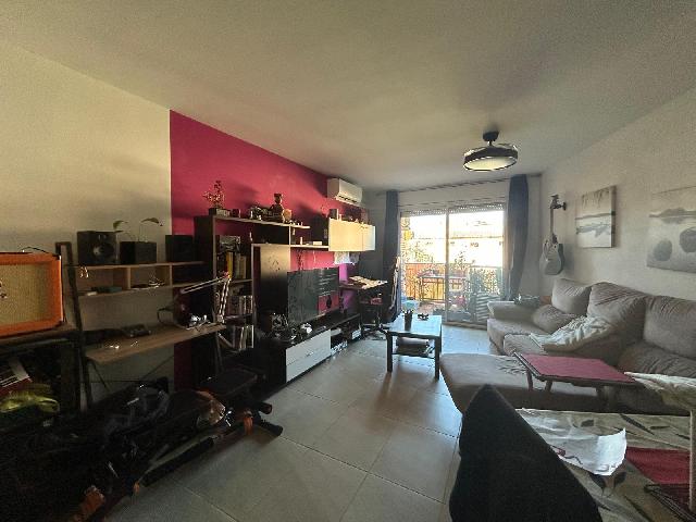 Imagen 1 Inmueble 301395 - Piso en venta en Piera / Piera casco urbano