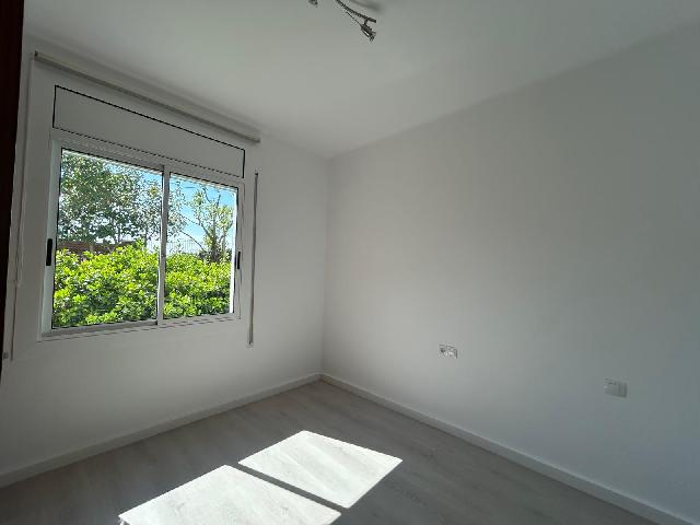 Imagen 7 Inmueble 301409 - Casa Aislada en venta en Piera / Urbanización Can Canals