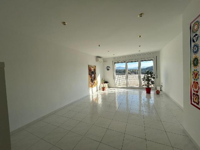 Imagen 5 Inmueble 301517 - Piso en venta en Sant Esteve Sesrovires / Sant Esteve Sesrovires casco urbano