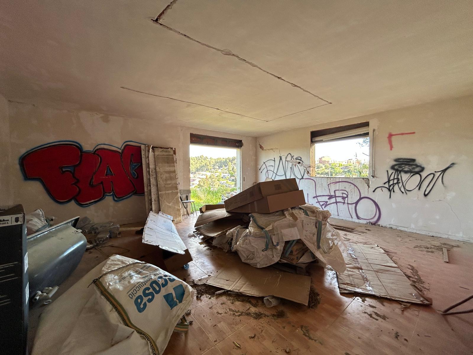 Imagen 3 Casa Aislada en venta en Piera / Urbanización Can Canals