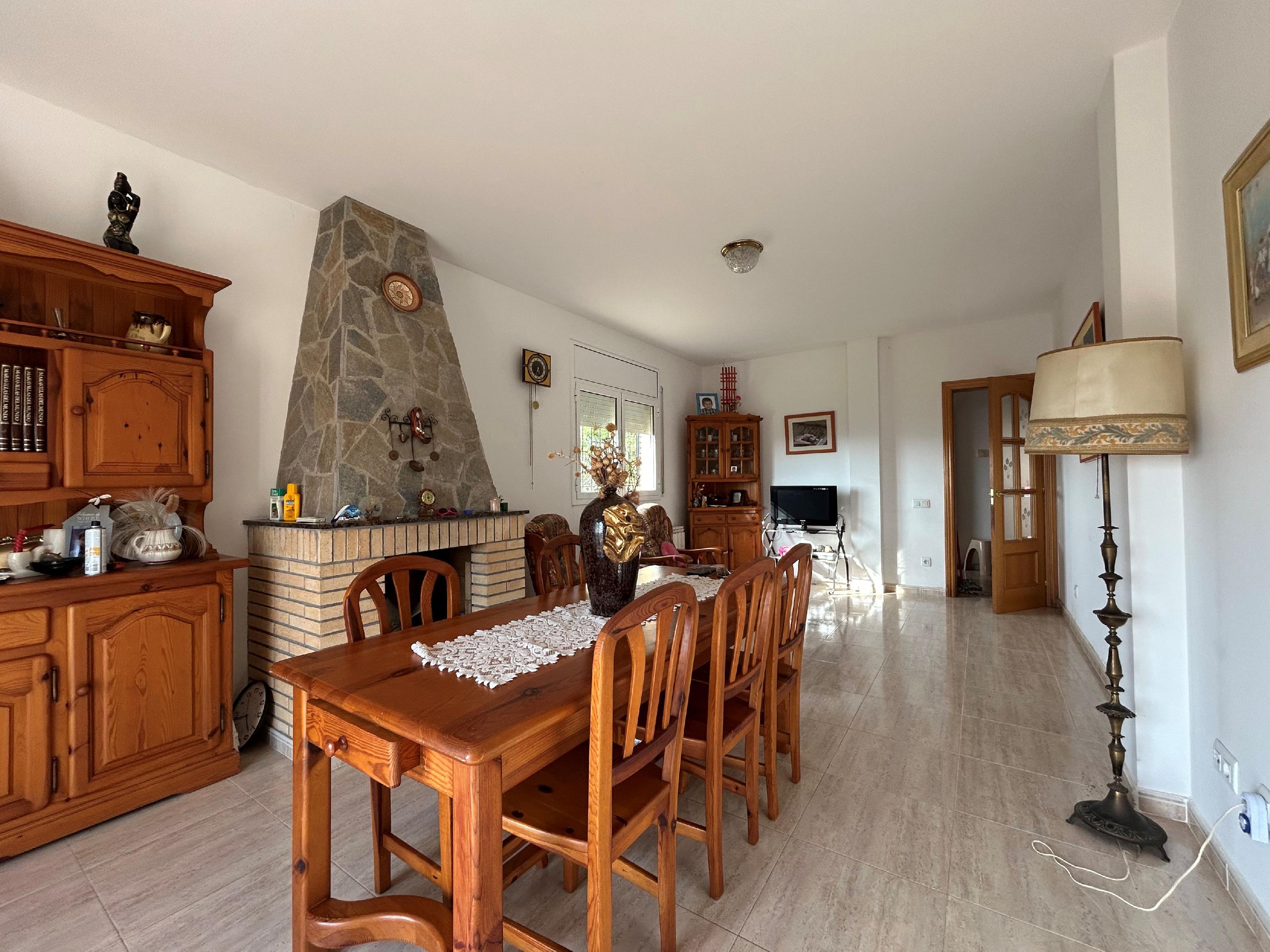 Imagen 4 Casa Aislada en alquiler en Piera / Urbanización Can Bou