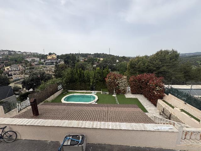 Imagen 26 Inmueble 302112 - Casa Aislada en venta en Masquefa / Urbanización Can Parellada 