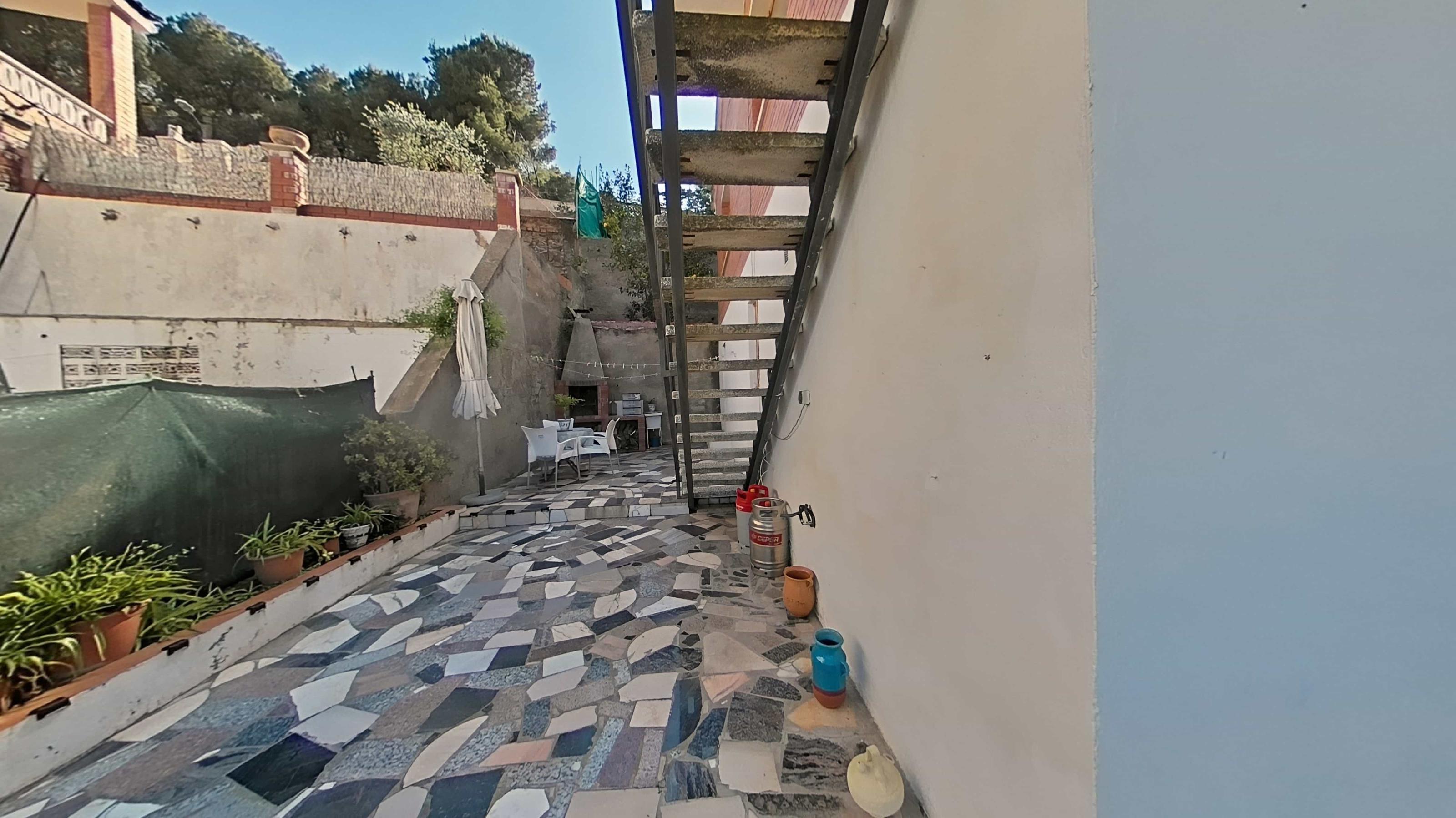 Imagen 33 Casa Aislada en venta en Piera / Urbanización Can Bou