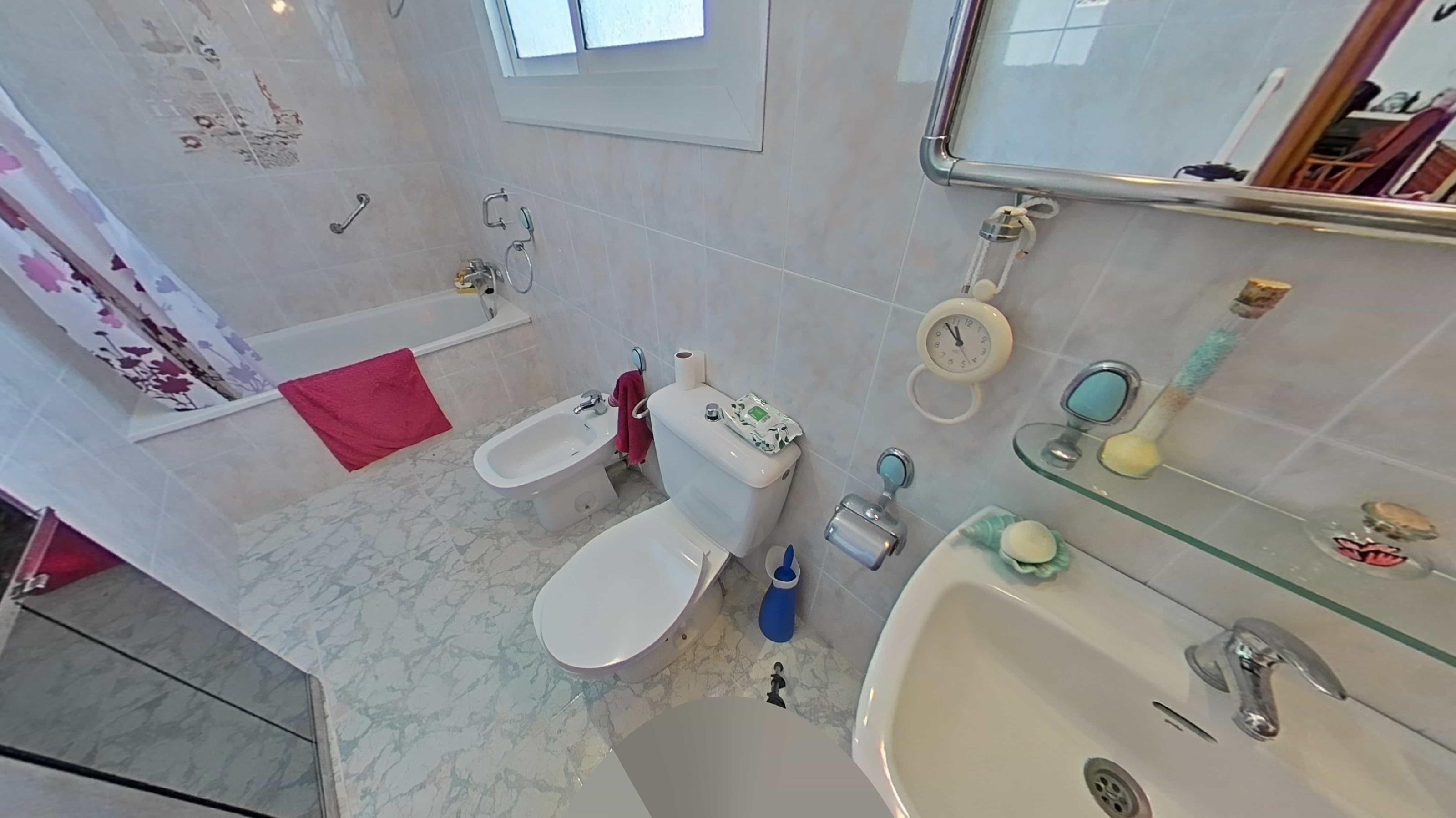 Imagen 34 Casa Aislada en venta en Mediona / Urbanización San Elias 