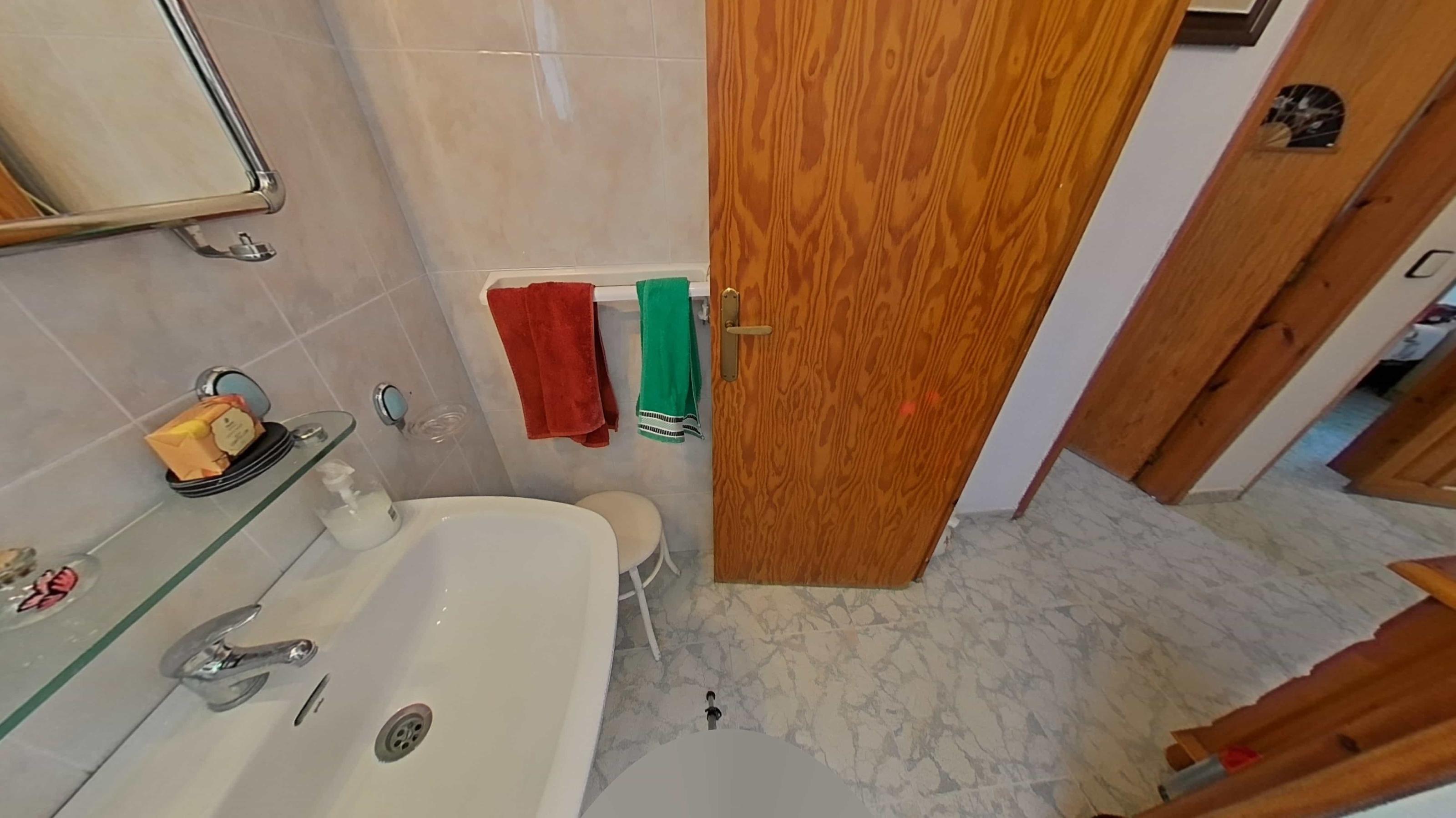 Imagen 33 Casa Aislada en venta en Mediona / Urbanización San Elias 