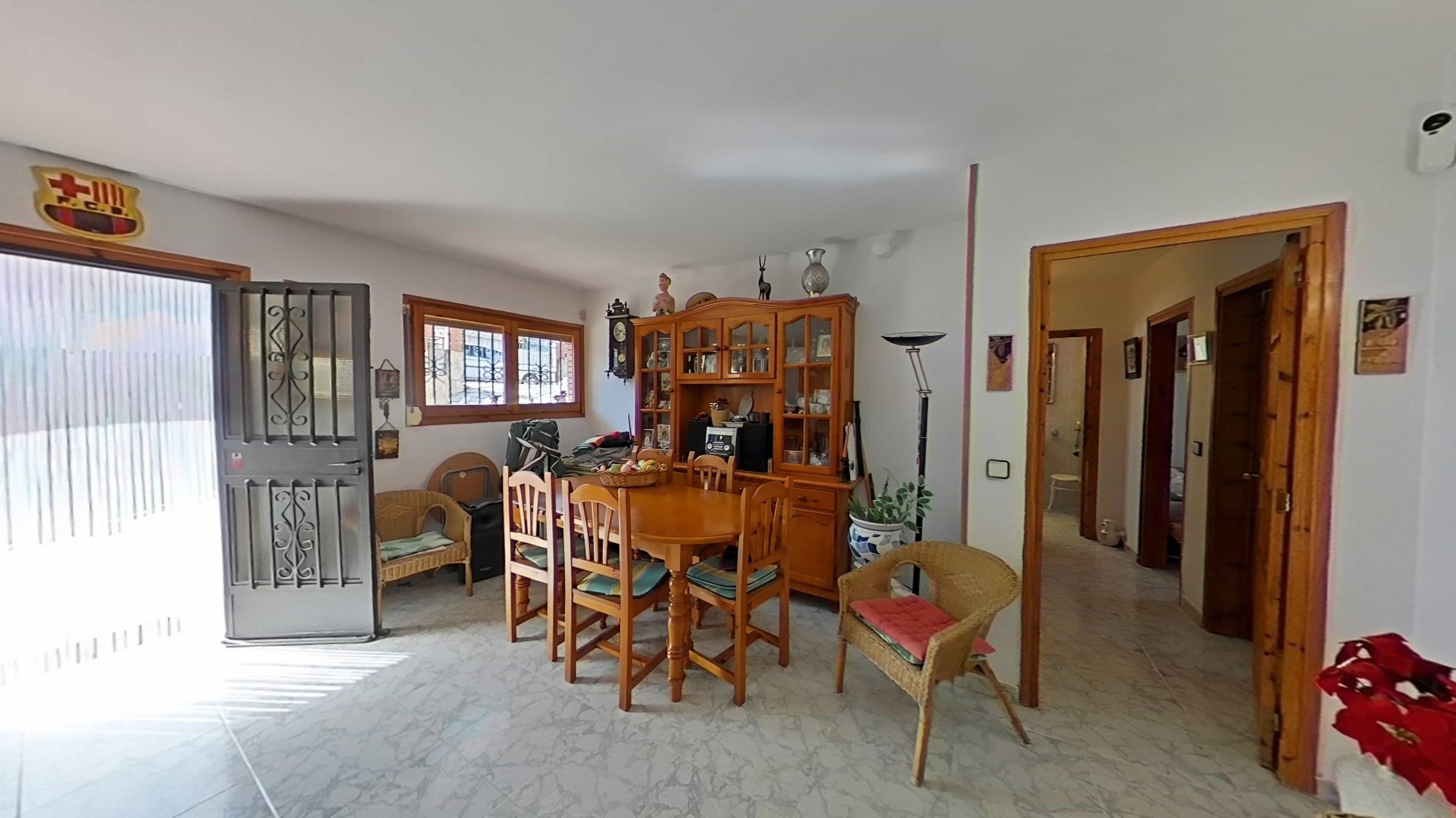 Imagen 10 Casa Aislada en venta en Mediona / Urbanización San Elias 