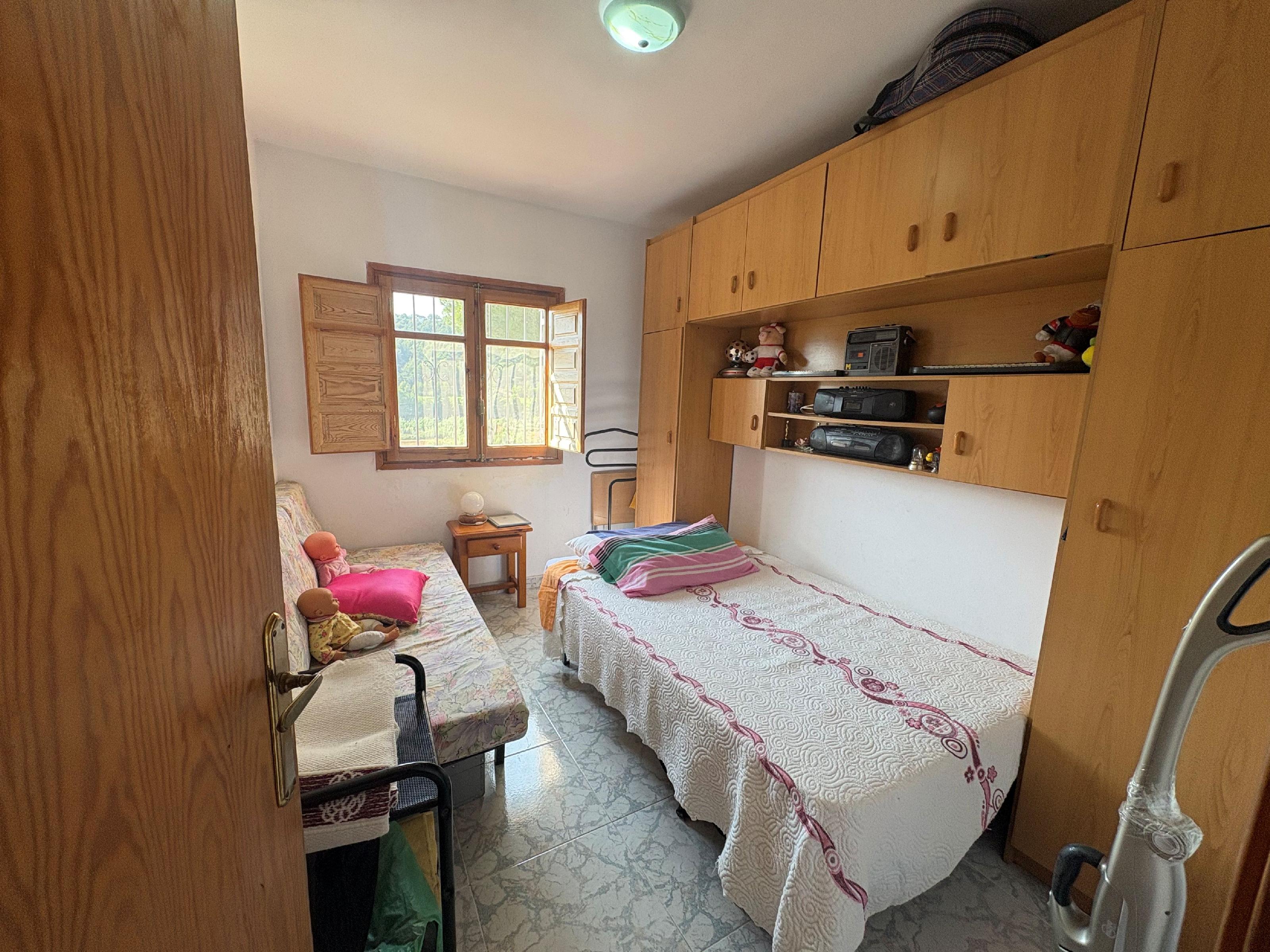 Imagen 17 Casa Aislada en venta en Mediona / Urbanización San Elias 