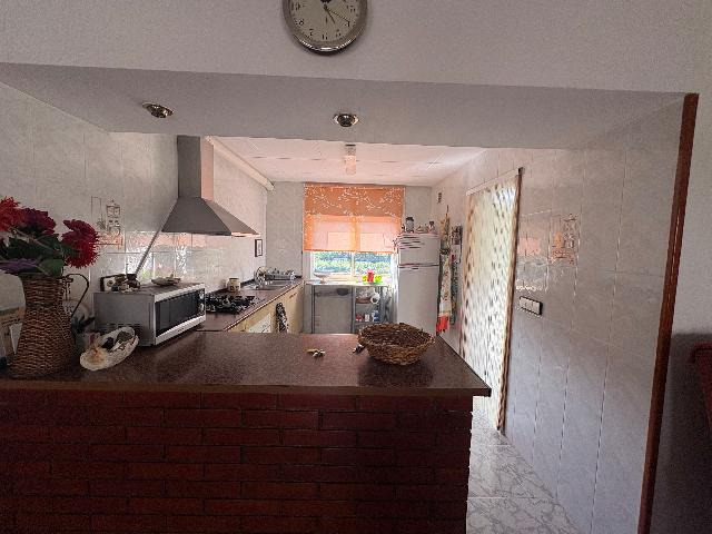 Imagen 9 Inmueble 303092 - Casa Aislada en venta en Mediona / Urbanización San Elias 