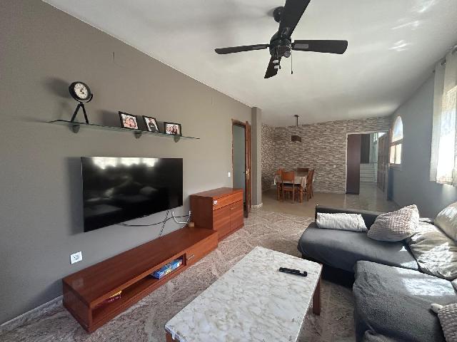 Imagen 6 Inmueble 303312 - Casa Aislada en venta en Pobla De Claramunt (La) / Urbanización Les Garrigues