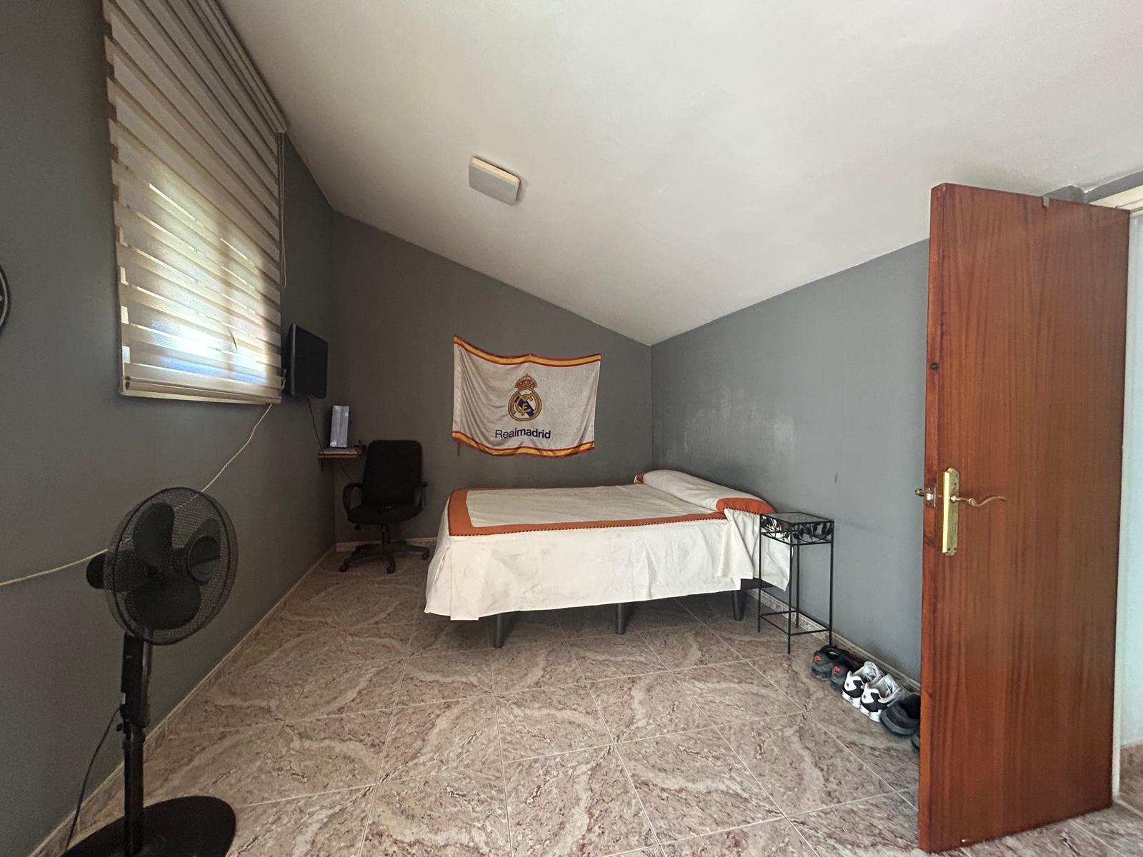 Imagen 21 Casa Aislada en venta en Pobla De Claramunt La / Urbanización Les Garrigues