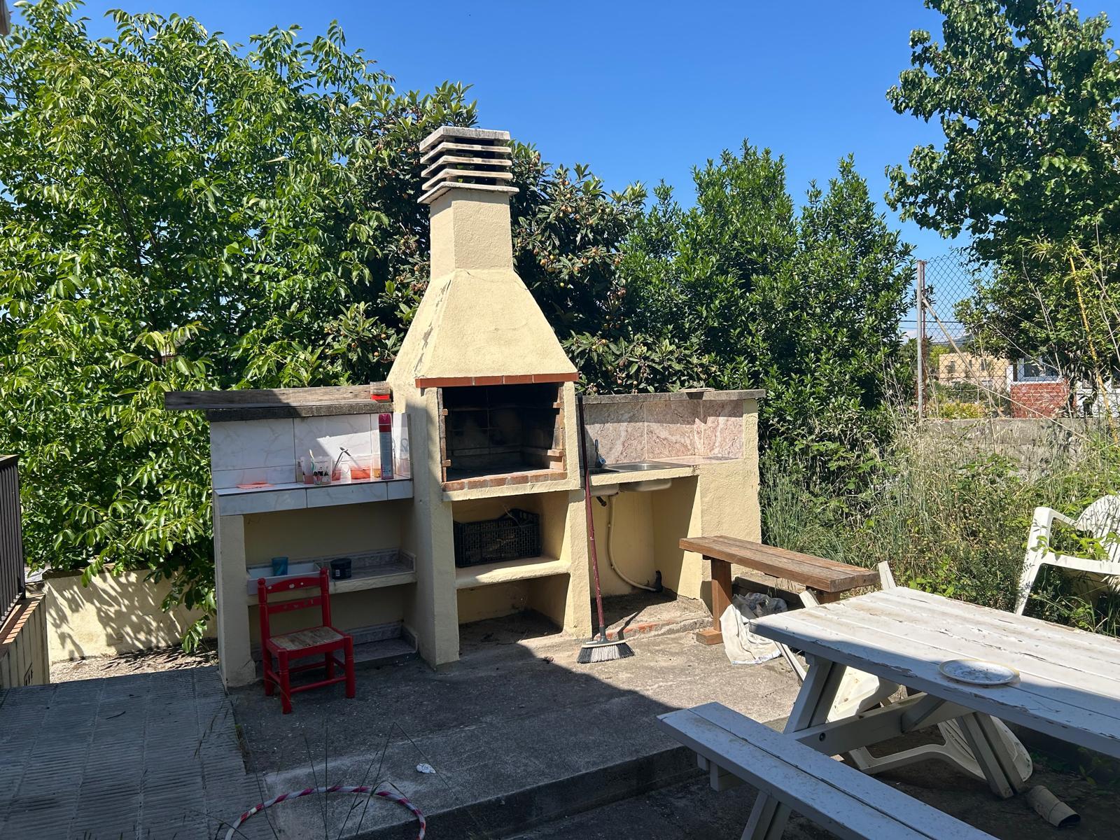 Imagen 25 Casa Aislada en venta en Pobla De Claramunt La / Urbanización Les Garrigues