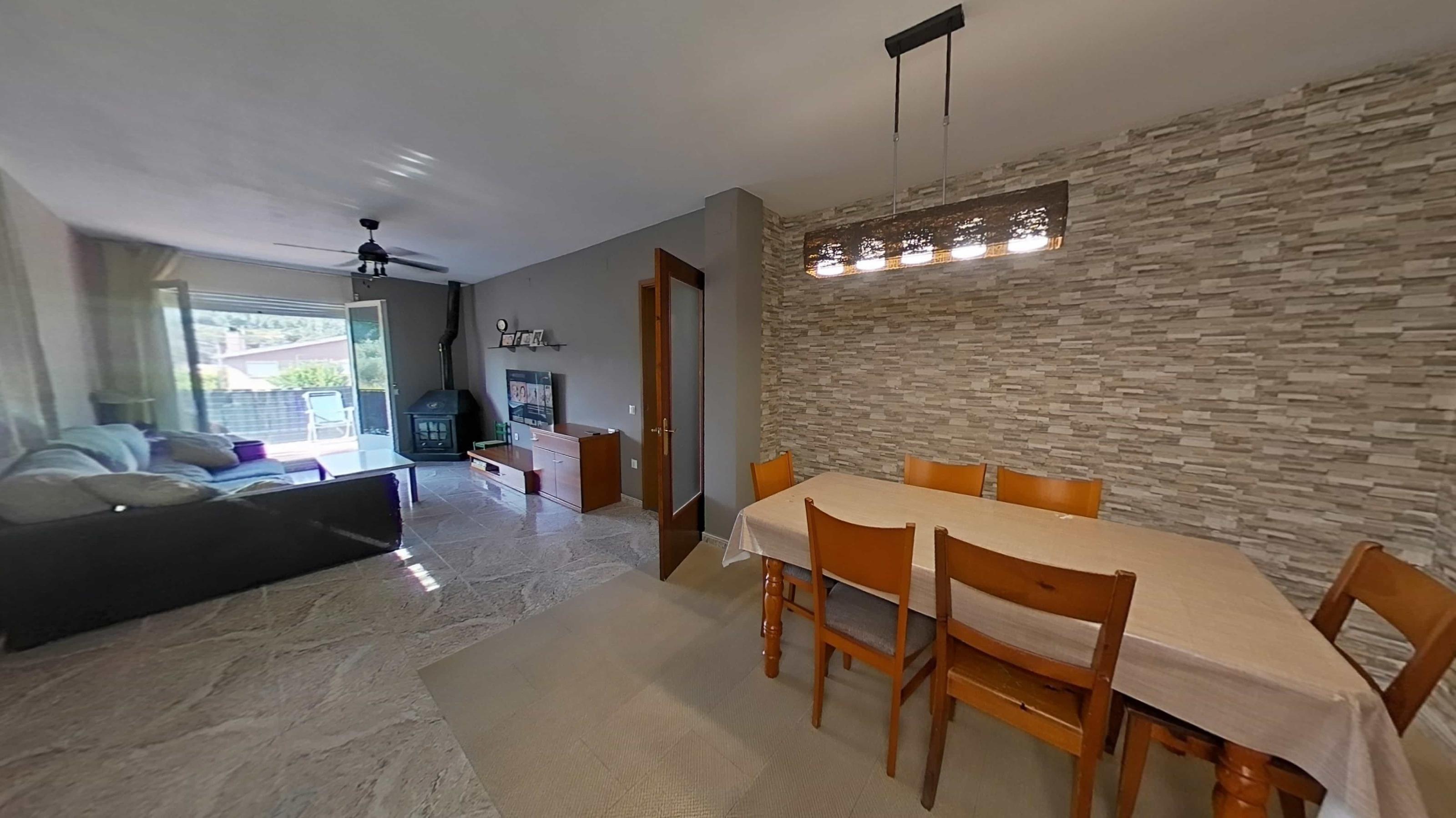 Imagen 54 Casa Aislada en venta en Pobla De Claramunt La / Urbanización Les Garrigues