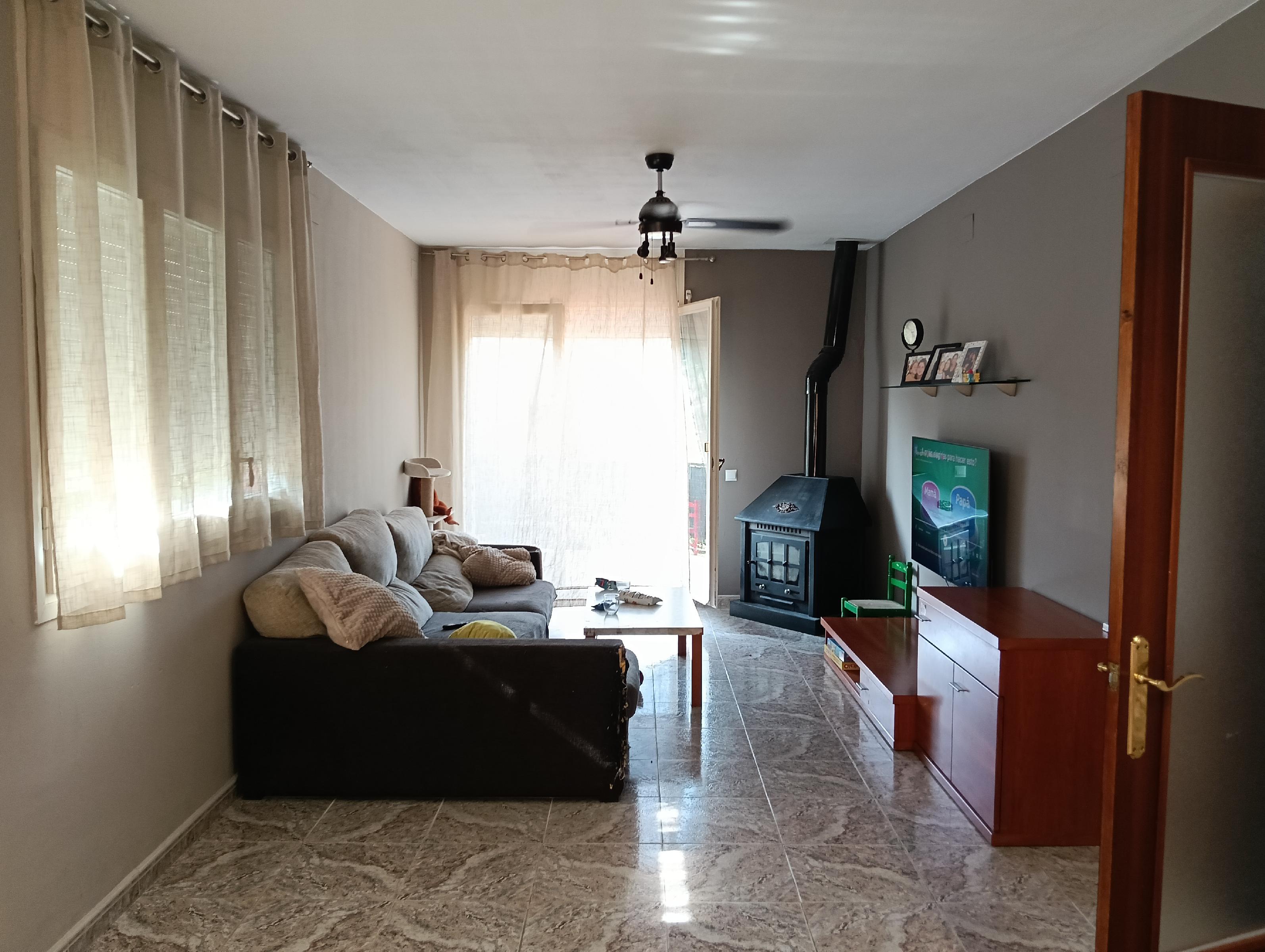 Imagen 12 Casa Aislada en venta en Pobla De Claramunt La / Urbanización Les Garrigues