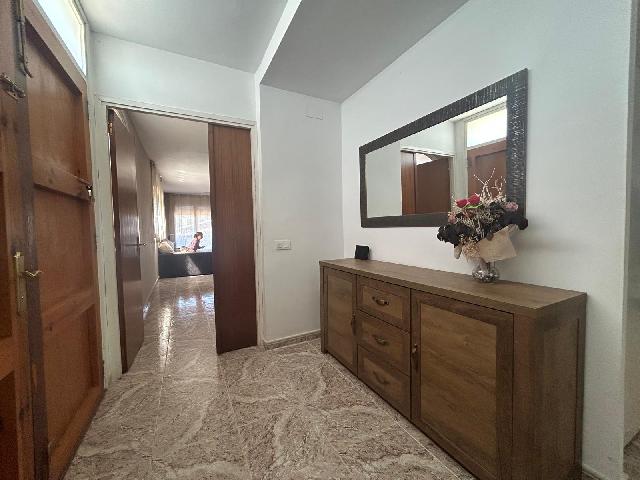 Imagen 2 Inmueble 303312 - Casa Aislada en venta en Pobla De Claramunt (La) / Urbanización Les Garrigues