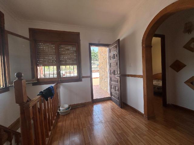 Imagen 2 Inmueble 304119 - Casa Aislada en venta en Piera / Urbanización Can Musarro