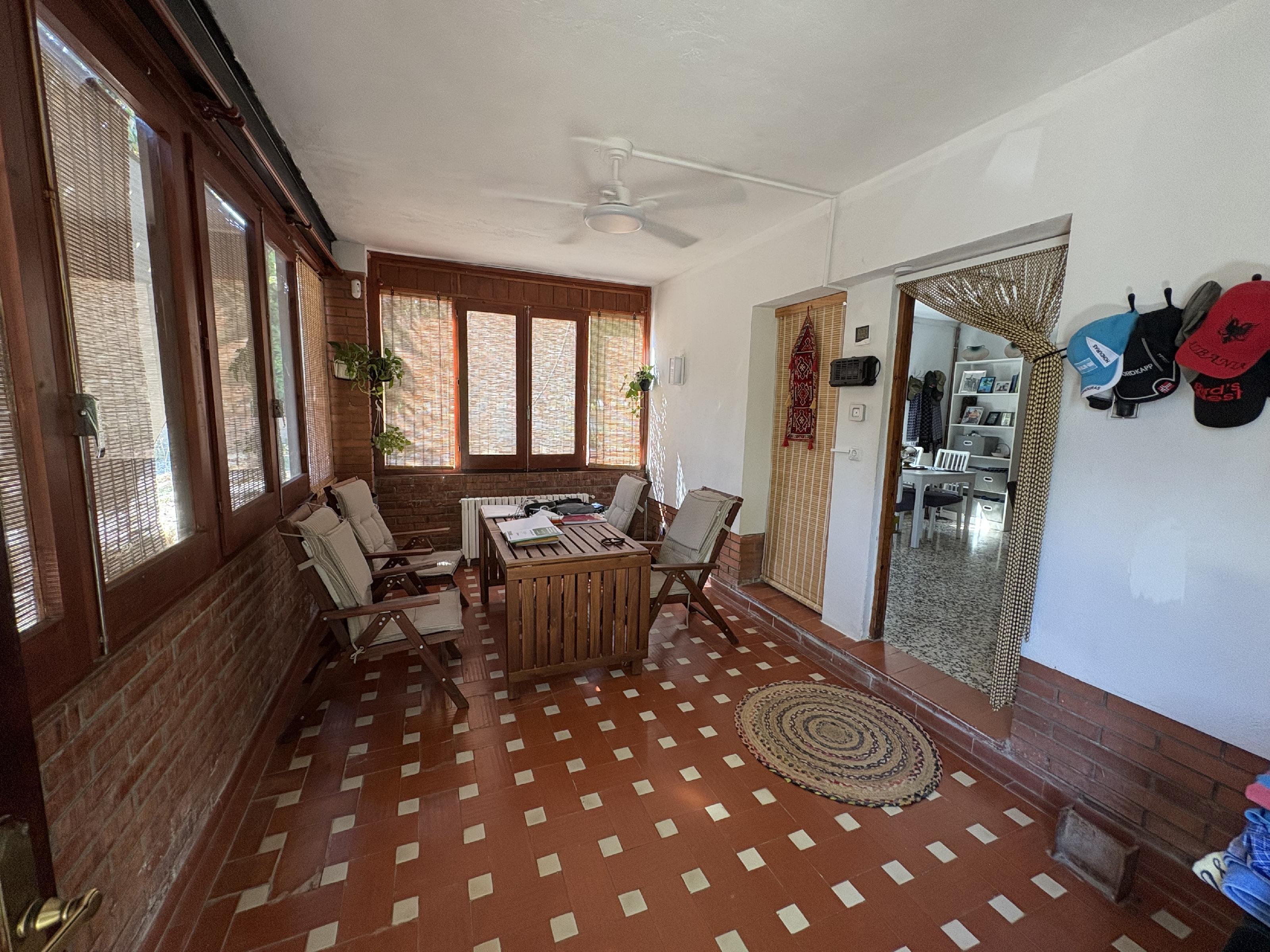 Imagen 1 Casa Aislada en venta en Cabrera D´anoia / Castell de Cabrera 