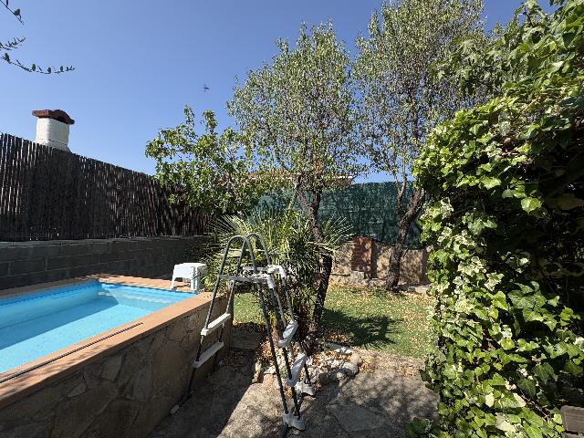 Imagen 20 Inmueble 304870 - Casa Aislada en venta en Cabrera D´anoia / Castell de Cabrera 