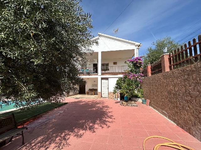 Imagen 2 Inmueble 305803 - Casa Aislada en venta en Piera / Urbanización Can Mas
