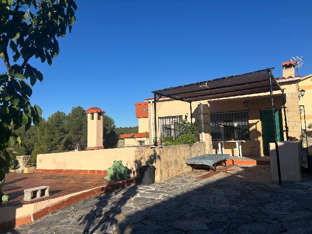 Imagen 1 Inmueble 306828 - Casa Aislada en venta en Piera / Urbanización Can Mata