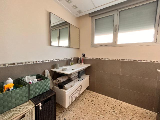 Imagen 5 Inmueble 282879 - Casa en venta en Daimús / En primera línea de la playa de Daimuz