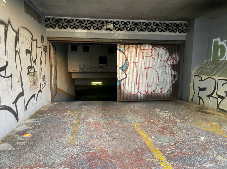 Imagen 3 Parking Coche en alquiler en Valencia / Junto a la Finca Roja