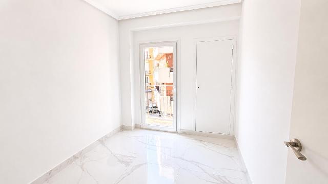 Imagen 9 Inmueble 293368 - Piso en venta en Valencia / Próxima a la plaza de Rojas Clemente