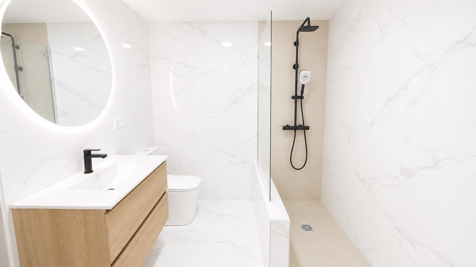 Imagen 3 Piso en venta en Valencia / Próxima a la plaza de Rojas Clemente