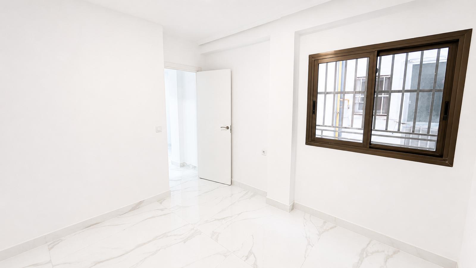 Imagen 18 Piso en venta en Valencia / Próxima a la plaza de Rojas Clemente