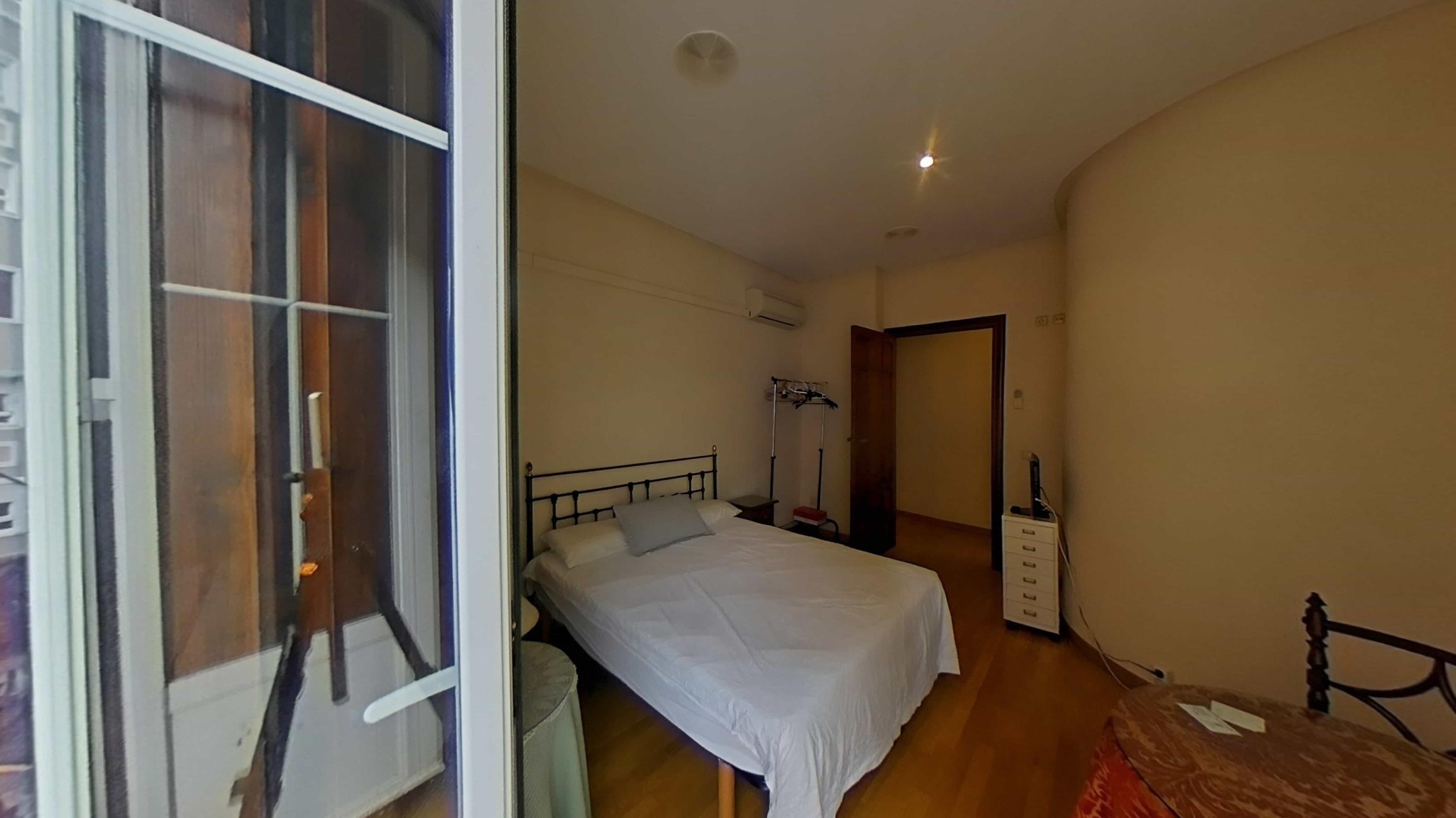 Imagen 41 Piso en venta en Valencia / Junto al Mercado de Ruzafa