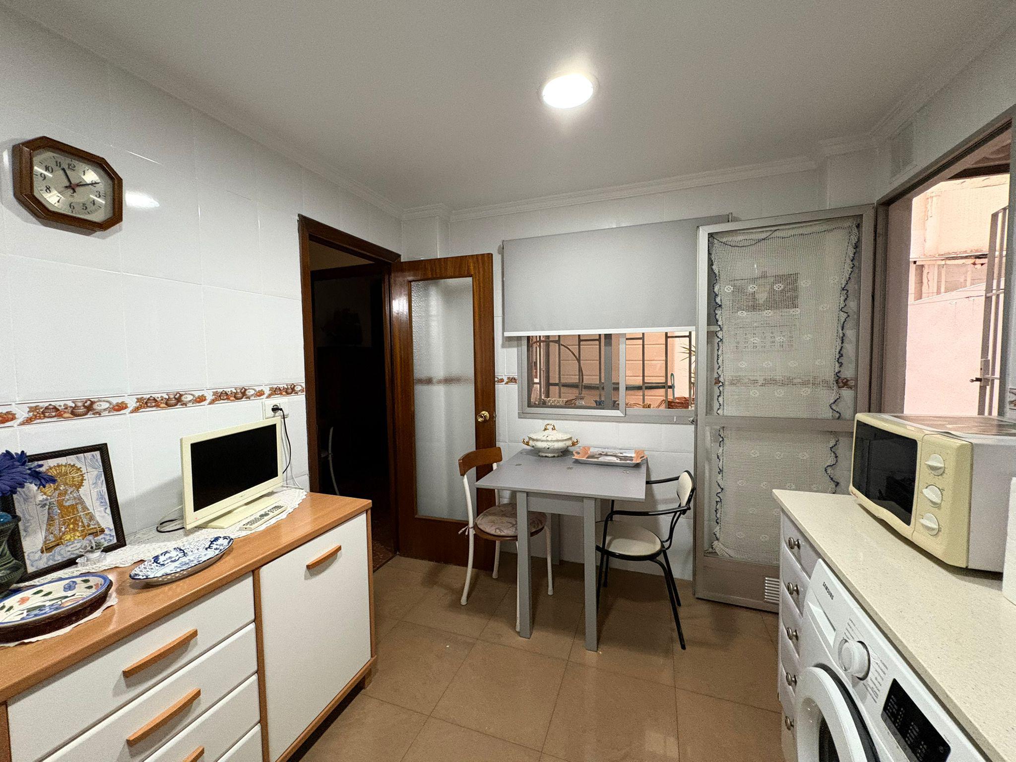 Imagen 4 Piso en venta en Valencia / Junto a la Zona Marítima y playas de la ciudad Imagen 4 Piso en venta en Valencia / Junto a la Zona Marítima y playas de la ciudad