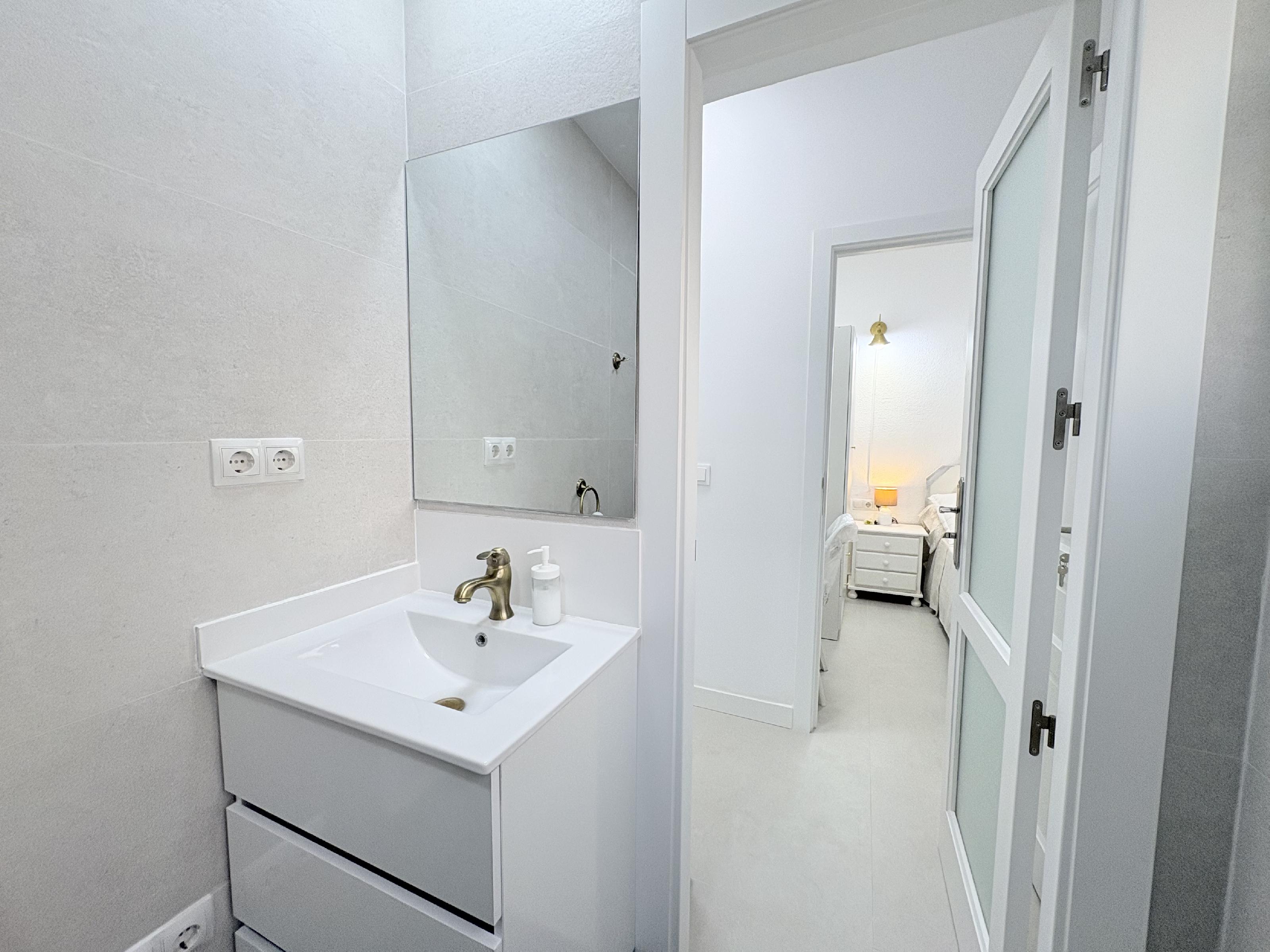 Imagen 6 Piso en venta en Valencia / Próxima a la Ciudad de las Ciencias Imagen 6 Piso en venta en Valencia / Próxima a la Ciudad de las Ciencias