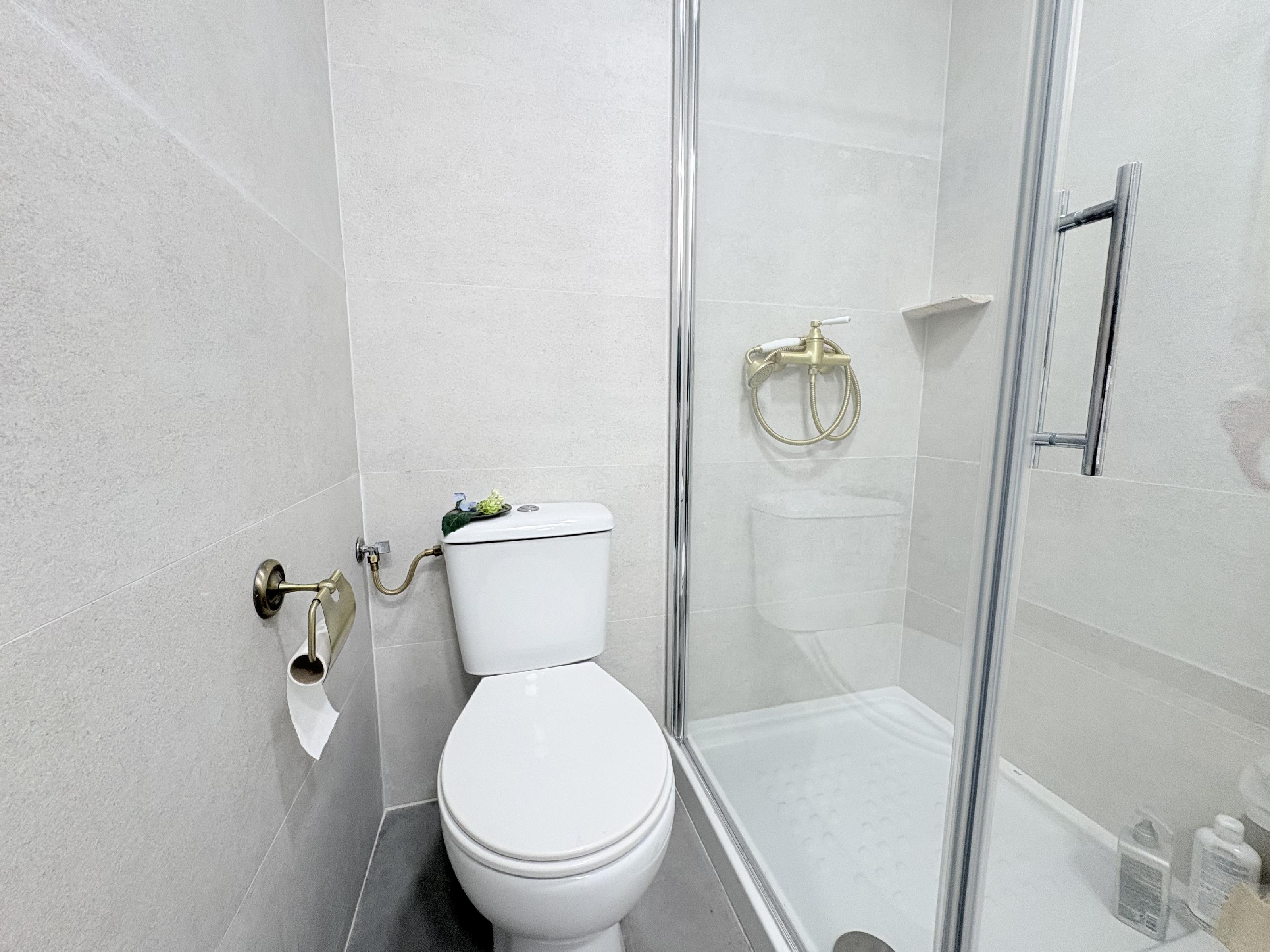 Imagen 4 Piso en venta en Valencia / Próxima a la Ciudad de las Ciencias Imagen 4 Piso en venta en Valencia / Próxima a la Ciudad de las Ciencias