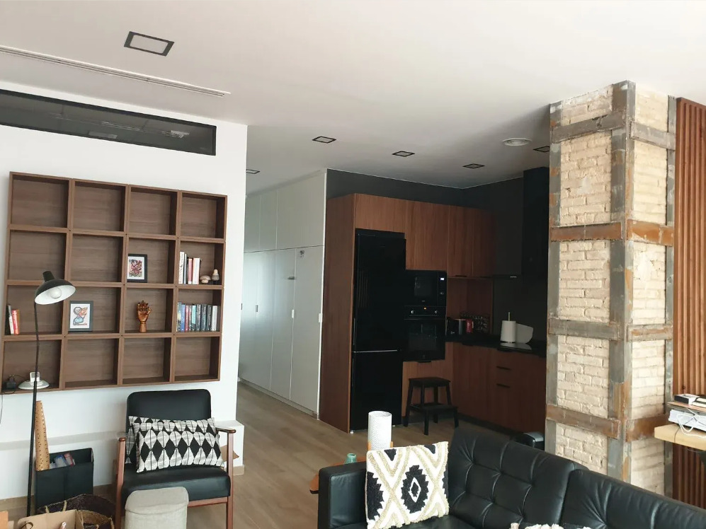 Imagen 5 Piso en venta en Valencia / A pocos minutos del Parque Central