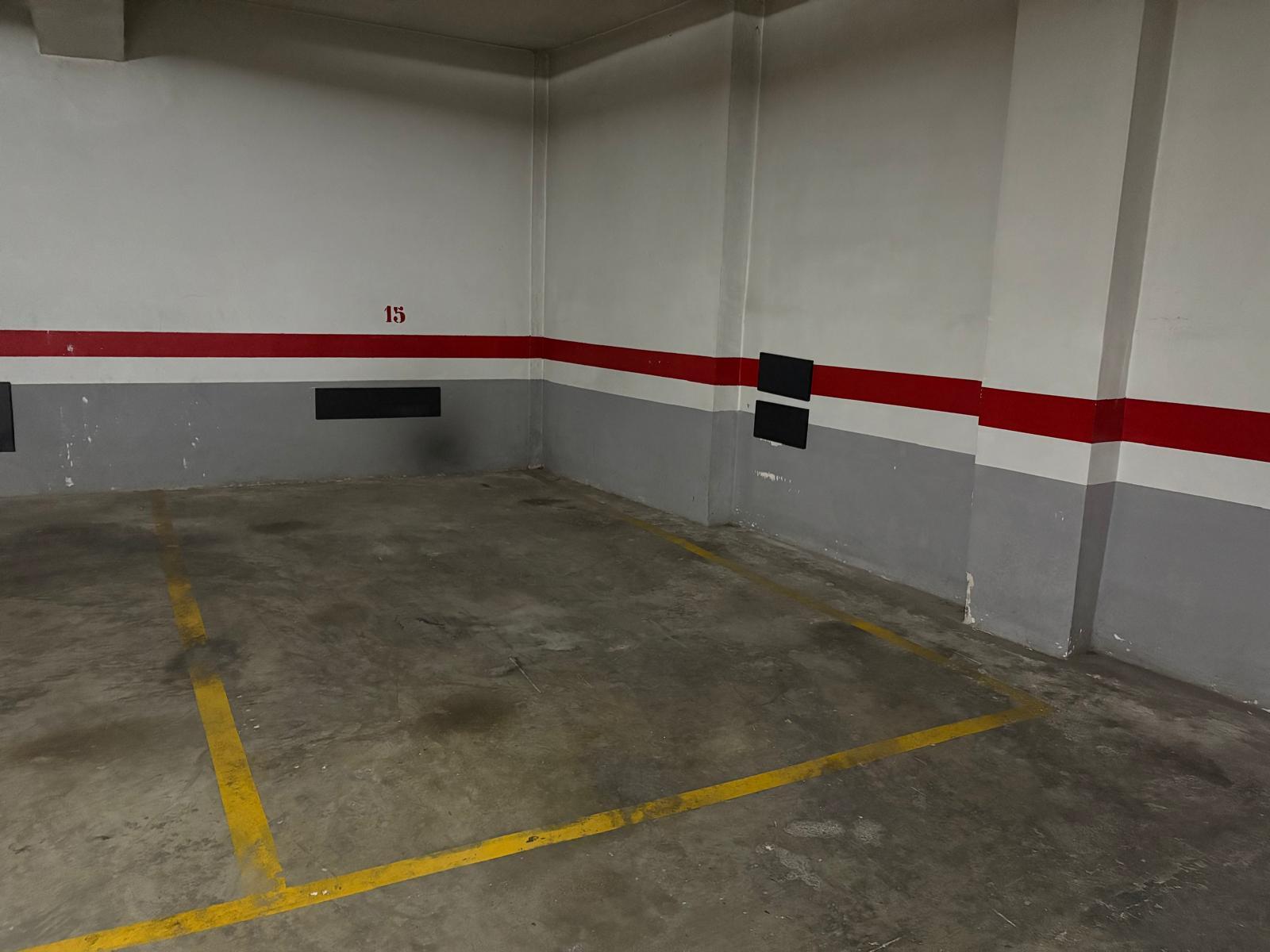 Imagen 36 Ático en venta en Valencia / Junto para de metro de Patraix