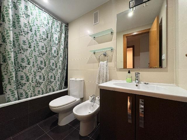 Imagen 3 Inmueble 298555 - Piso en venta en Valencia / Próxima al Mercado de Jesús
