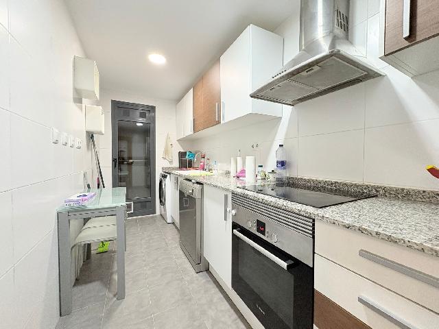 Imagen 1 Inmueble 298555 - Piso en venta en Valencia / Próxima al Mercado de Jesús