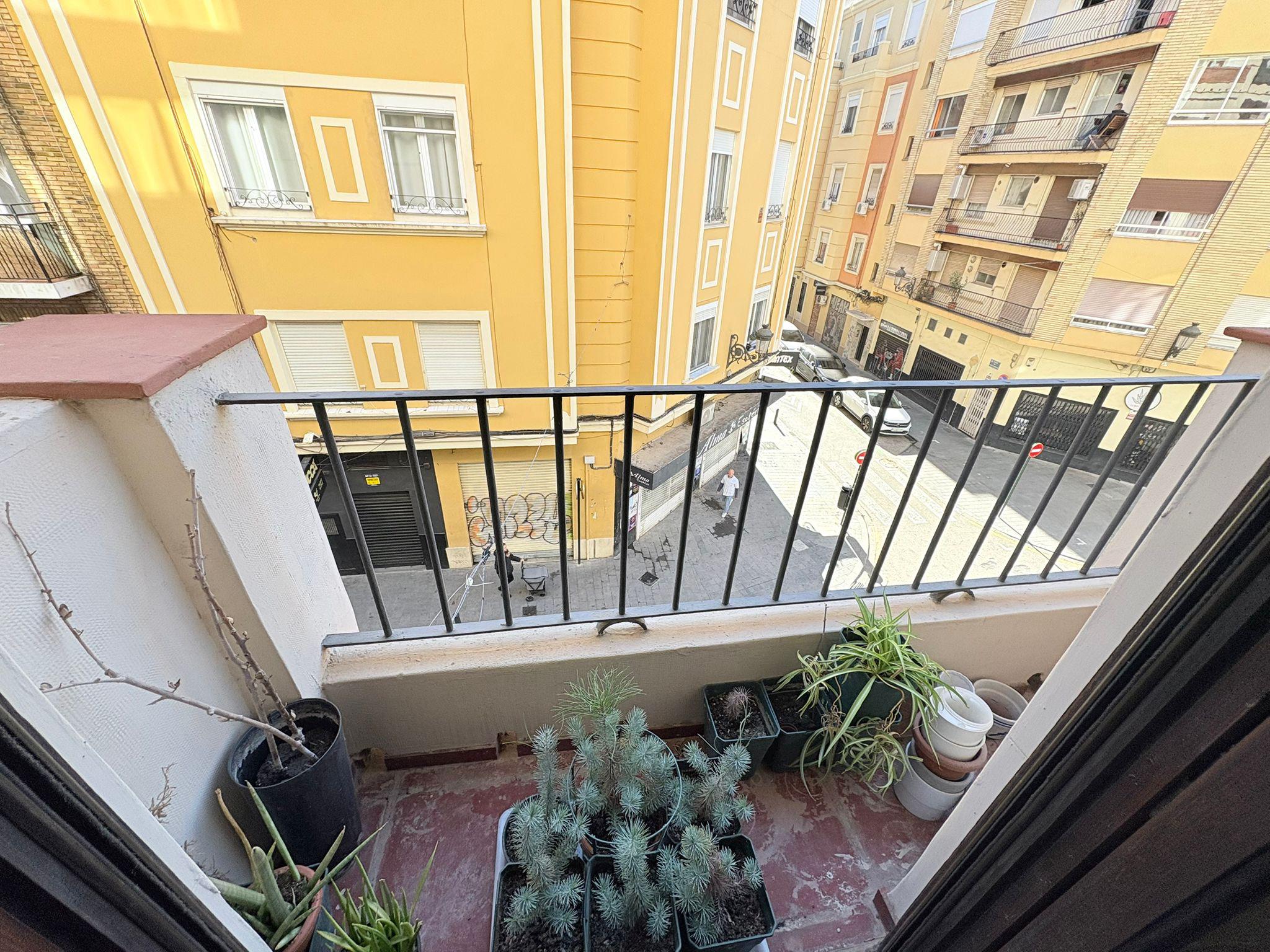 Imagen 4 Piso en venta en Valencia / Junto al Mercado de Ruzafa