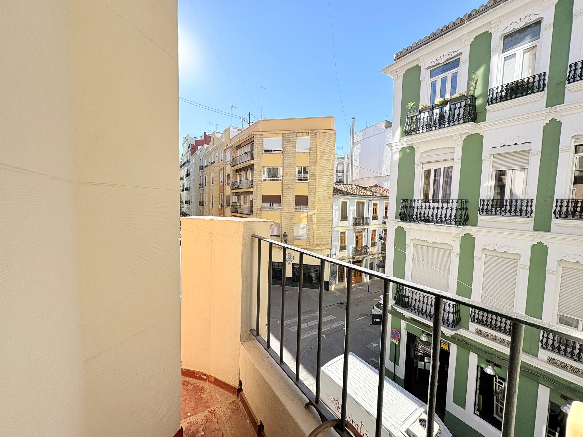 Imagen 17 Piso en venta en Valencia / Junto al Mercado de Ruzafa
