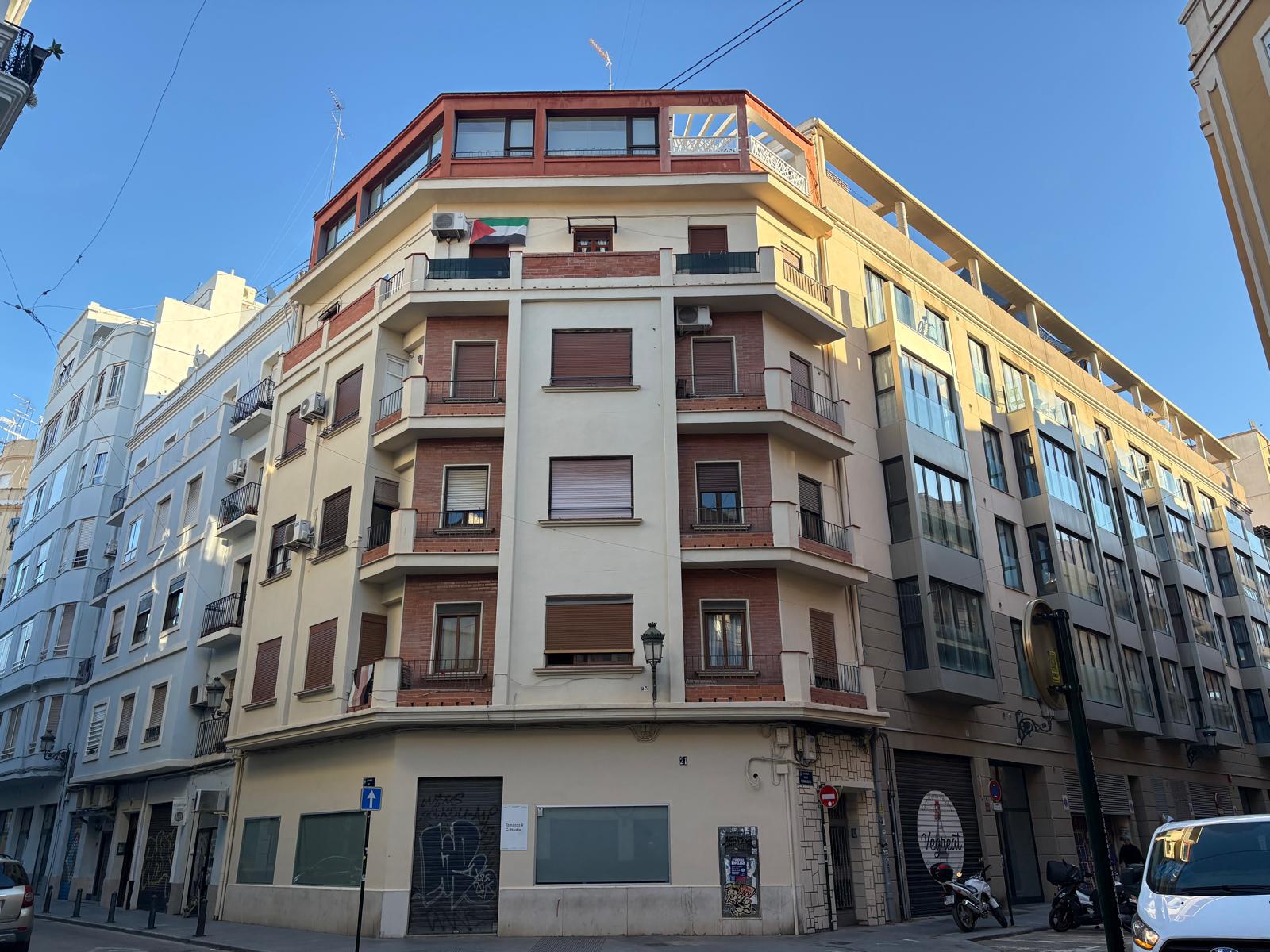 Imagen 1 Piso en venta en Valencia / Junto al Mercado de Ruzafa