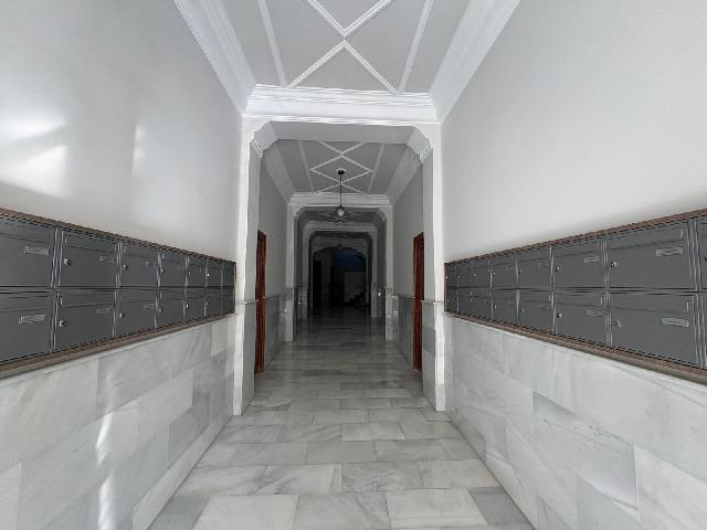 Imagen 14 Inmueble 298636 - Piso en venta en Valencia / Próxima a los jardines del cauce del río